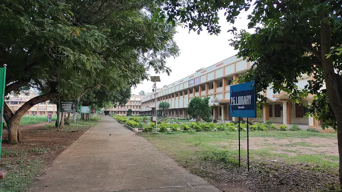 Sri Y N College