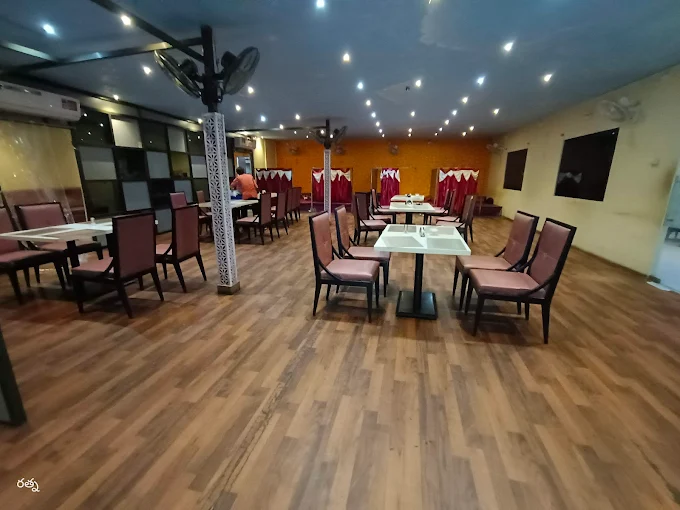Shahi Mehfil Family Restaurant